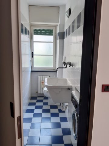 progettare casa: stato iniziale del bagno di servizio