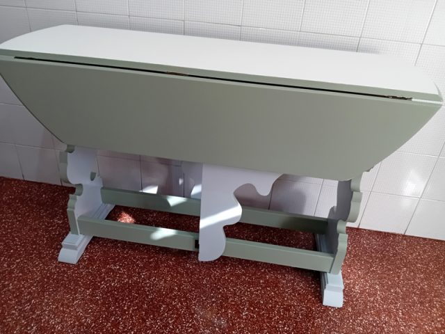 TAVOLO FRATINO - Restyling ultimato, tavolo chiuso restyling-vecchi-mobili-tavolo-fratino-chiuso