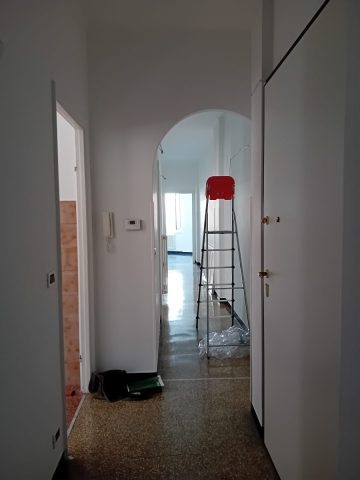 Dall'ingresso alla cucina